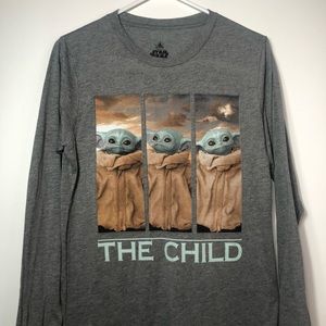 NWT Star Wars The Child Yoda T-shirt size S